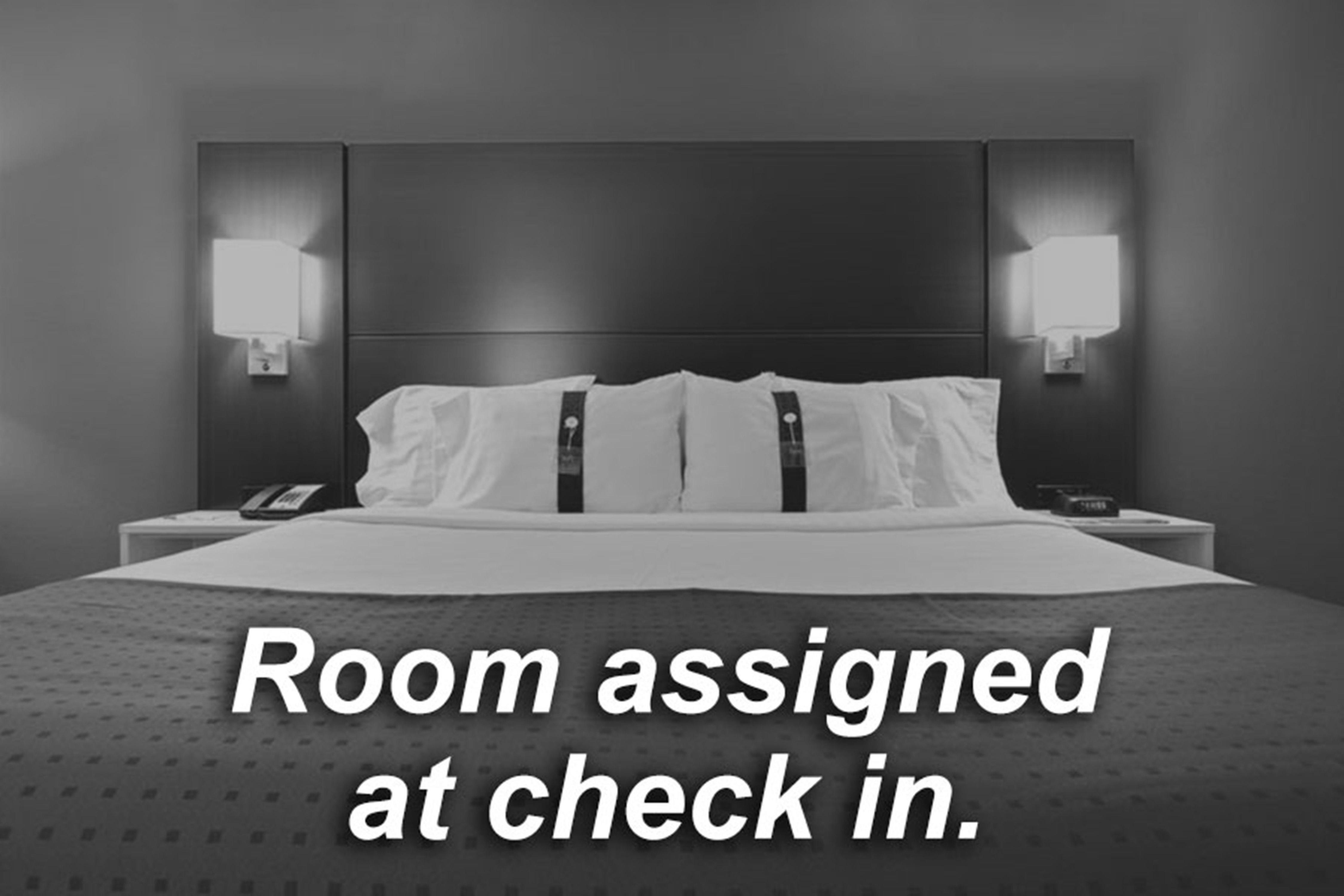 Holiday Inn Express Hotel & Suites Greensboro - Airport Area By Ihg Экстерьер фото