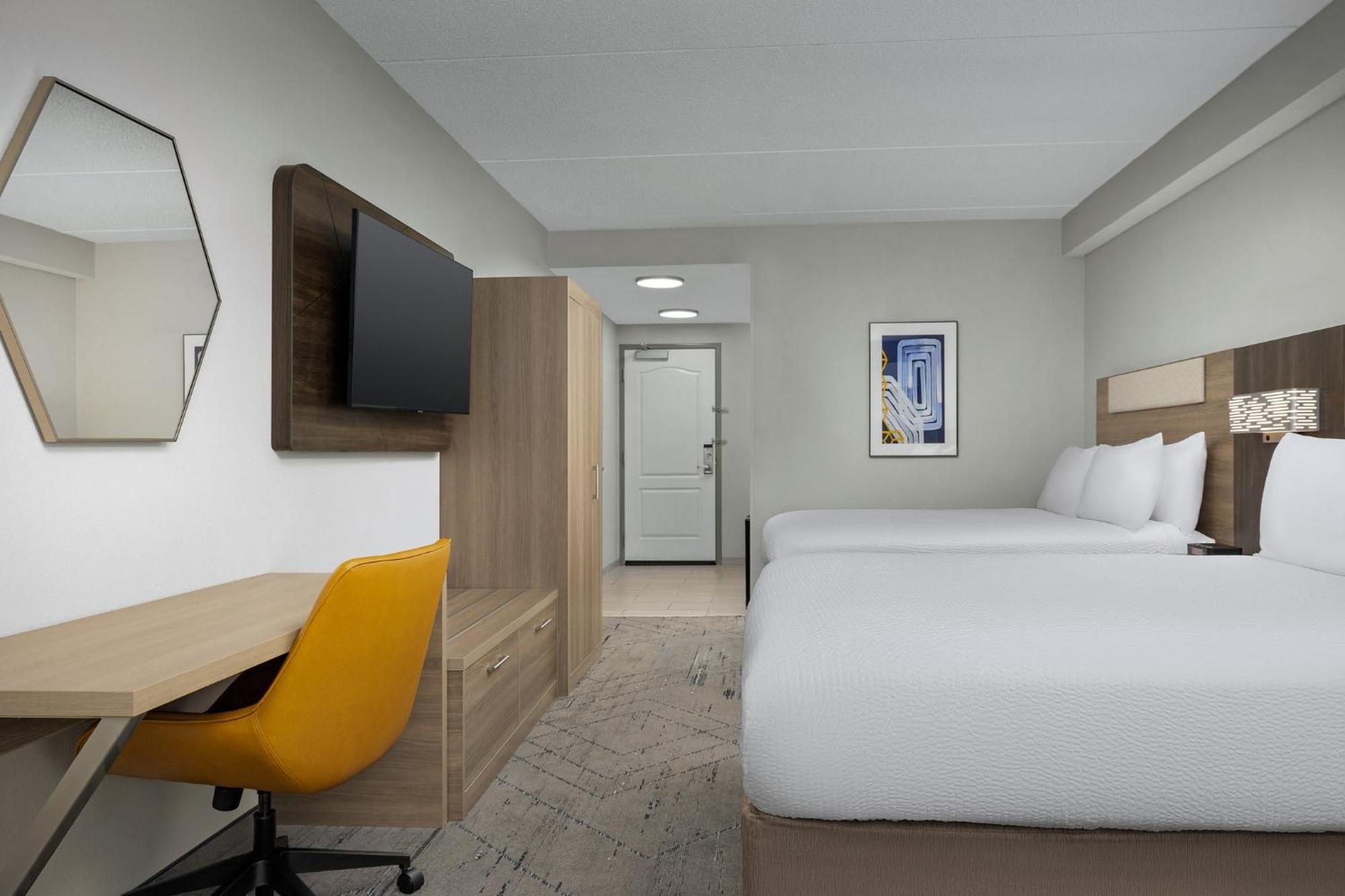 Holiday Inn Express Hotel & Suites Greensboro - Airport Area By Ihg Экстерьер фото